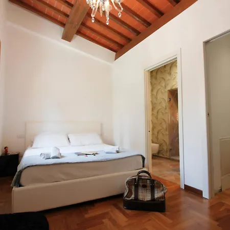 Santa Croce Deluxe *